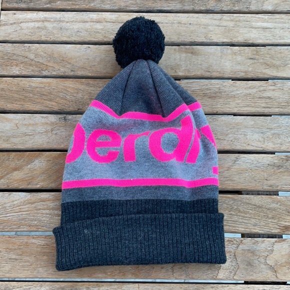 Grey Superdry beanie - Picture 2 of 4